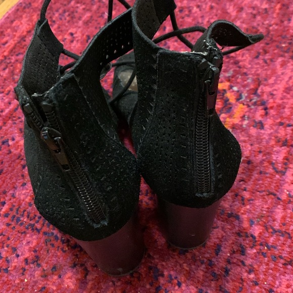 Open toed shoes from DSW - Picture 3 of 3